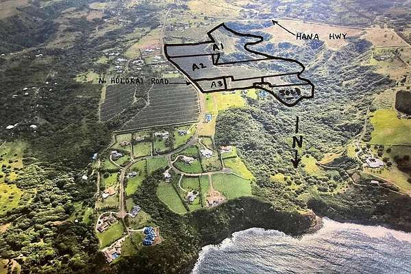 64.9 Acres of Land for Sale in Haʻikū, Hawaii