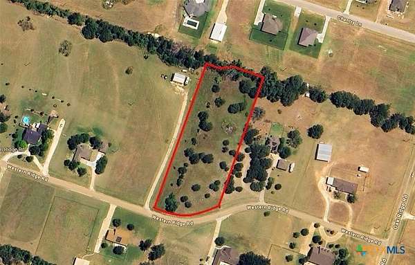 3.12 Acres of Land for Sale in Gatesville, Texas