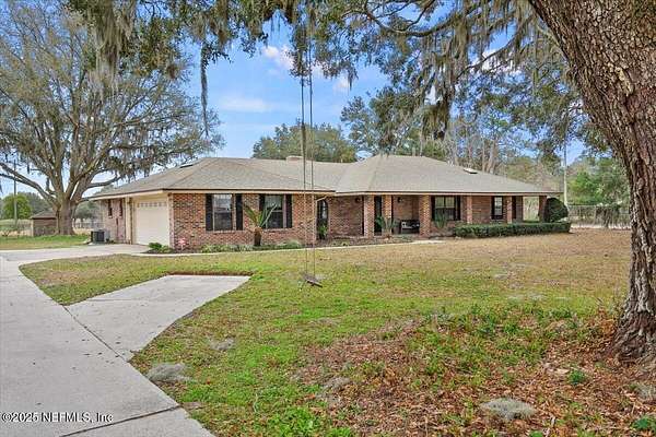 2.67 Acres of Residential Land with Home for Sale in Jacksonville, Florida