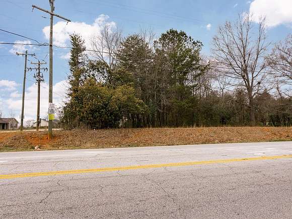 1.4 Acres of Commercial Land for Sale in Inman, South Carolina