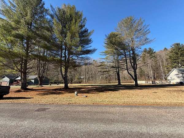 0.8 Acres of Residential Land for Sale in Hiawassee, Georgia