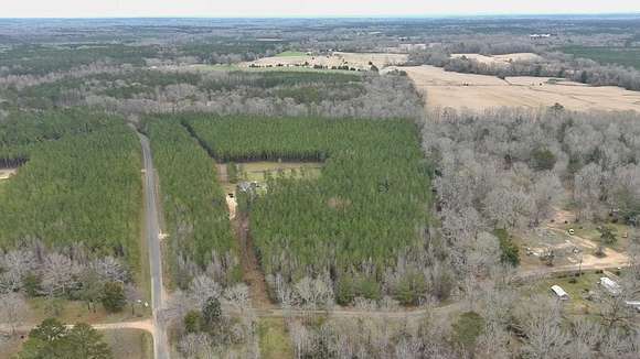 4 Acres of Residential Land for Sale in Wesson, Mississippi