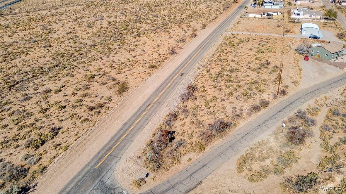 0.19 Acres of Residential Land for Sale in Golden Valley, Arizona
