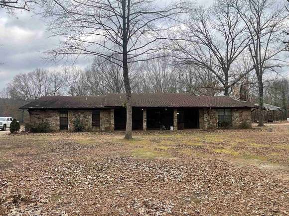 5.67 Acres of Improved Mixed-Use Land for Sale in Camden, Arkansas