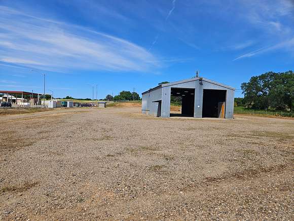 2.47 Acres of Commercial Land for Lease in Red Bluff, California