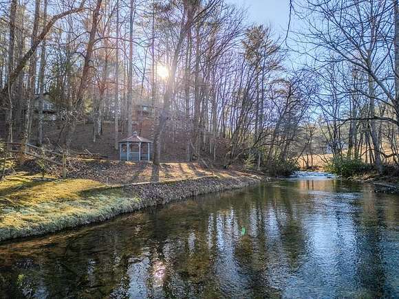 3.31 Acres of Residential Land with Home for Sale in Blue Ridge, Georgia