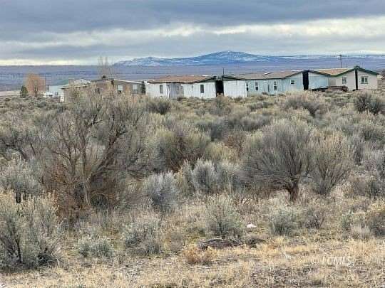 0.33 Acres of Residential Land for Sale in Christmas Valley, Oregon