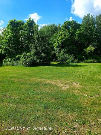 1.29 Acres of Residential Land for Sale in Montrose, Michigan