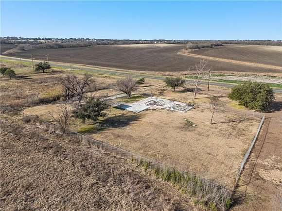 1 Acre of Residential Land for Sale in Lorena, Texas
