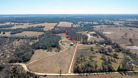 6 Acres of Land for Sale in Thorndale, Texas