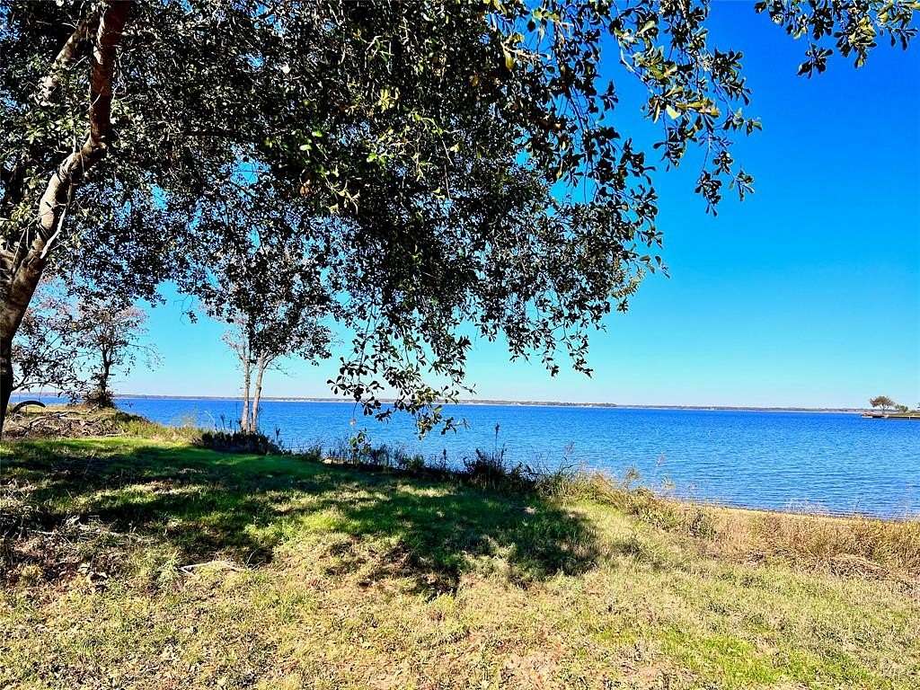 1.44 Acres of Residential Land for Sale in Streetman, Texas