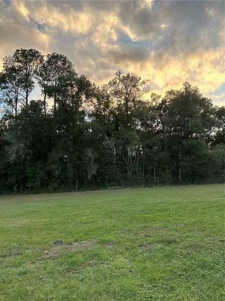 1.01 Acres of Land for Sale in Citra, Florida