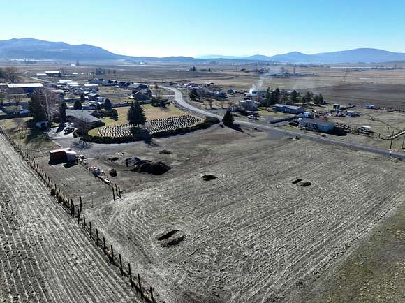 1 Acre of Residential Land for Sale in Klamath Falls, Oregon