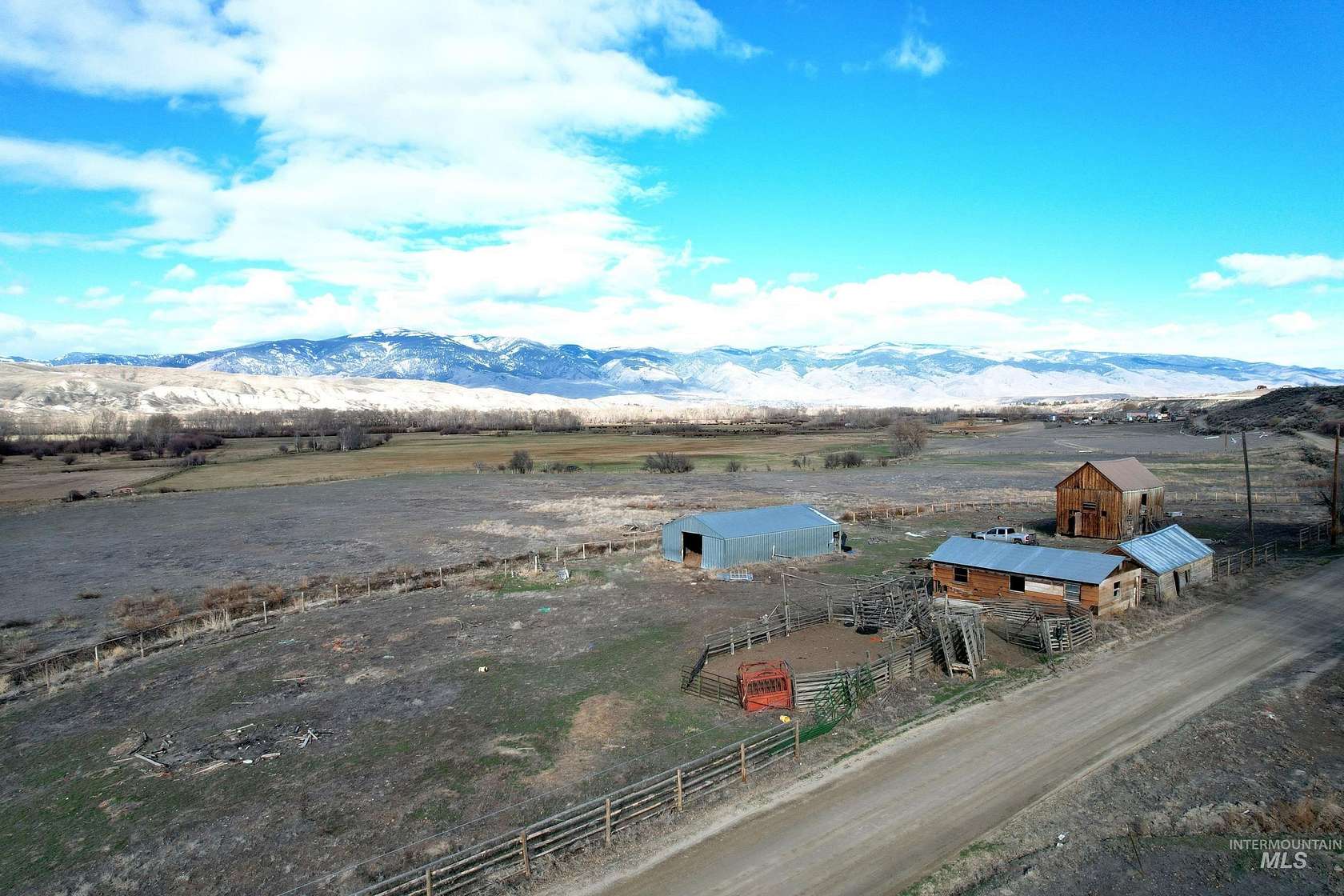 357 Acres of Land with Home for Sale in Salmon, Idaho