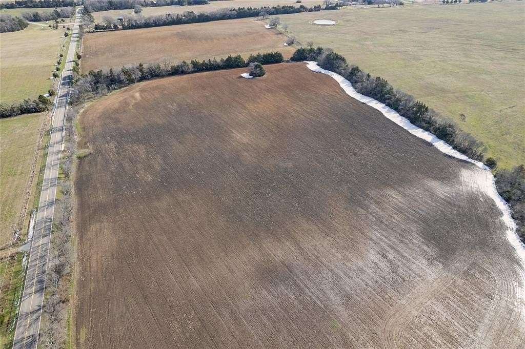 12.7 Acres of Land for Sale in Bonham, Texas