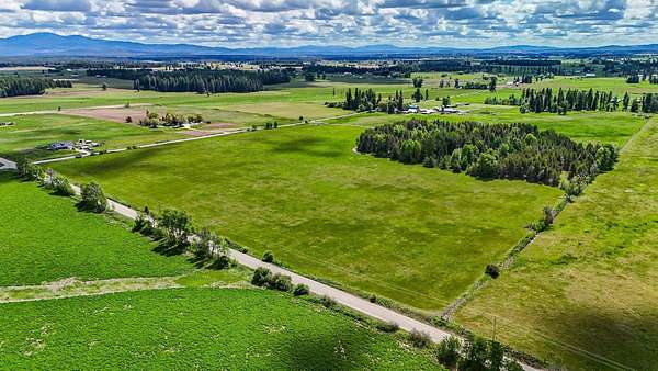 9.49 Acres of Residential Land for Sale in Deer Park, Washington