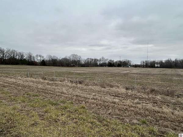 50.3 Acres of Land for Sale in Murray, Kentucky
