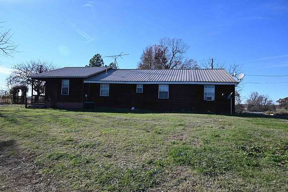 41.5 Acres of Agricultural Land with Home for Sale in St. Joe, Arkansas