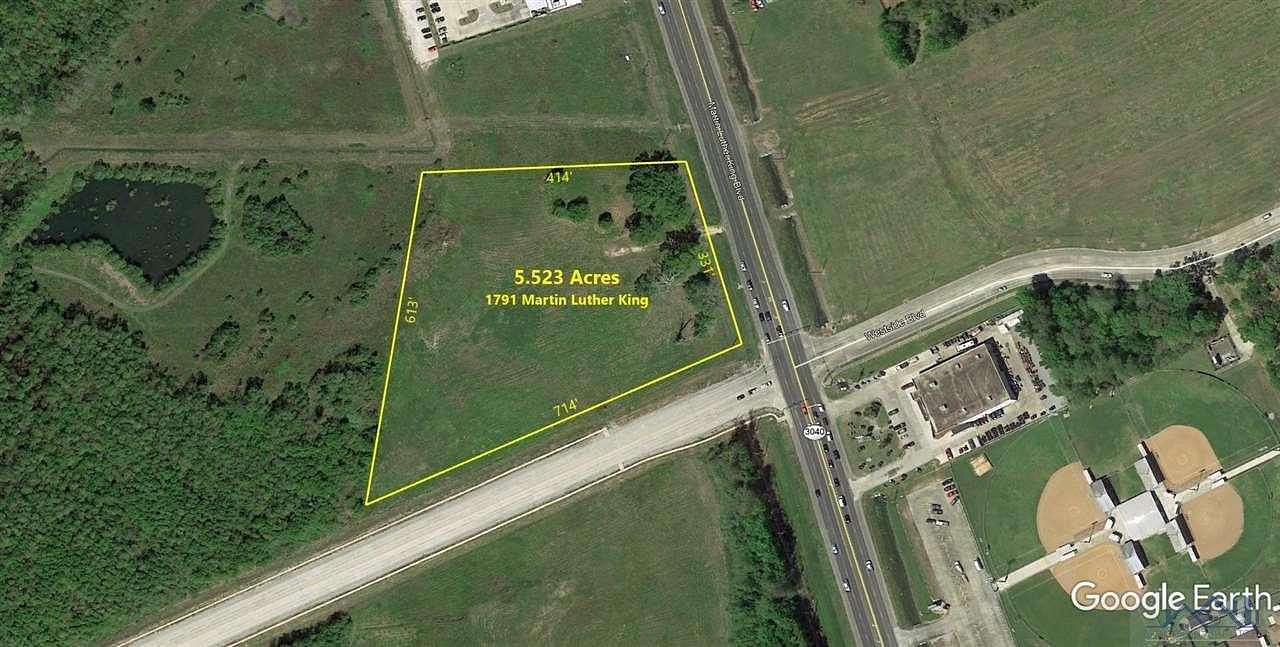 5.5 Acres of Mixed-Use Land for Sale in Houma, Louisiana