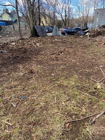 0.08 Acres of Residential Land for Sale in Waterbury, Connecticut