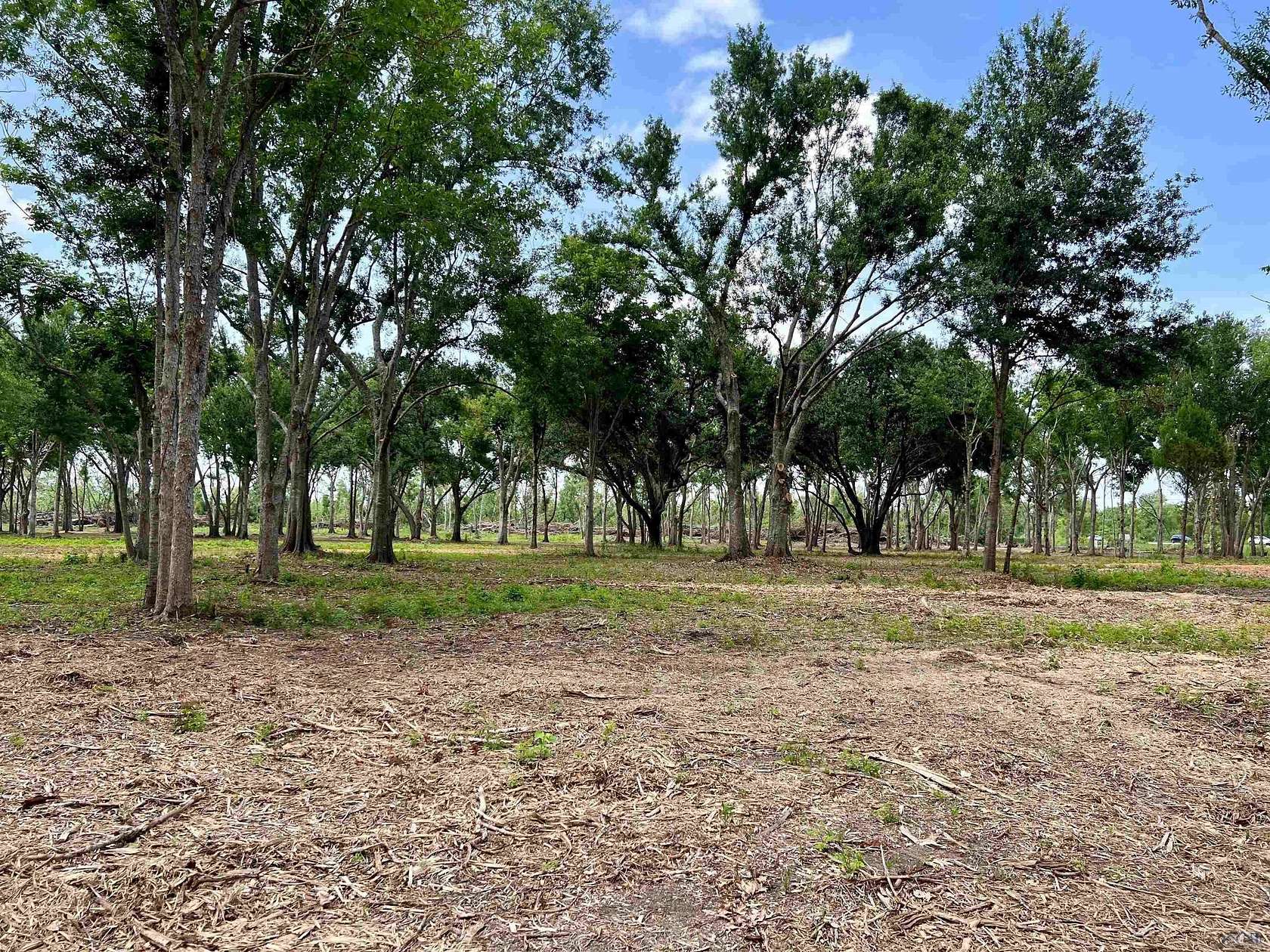 13.1 Acres of Commercial Land for Sale in Houma, Louisiana