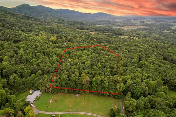 7.2 Acres of Land for Sale in Dandridge, Tennessee