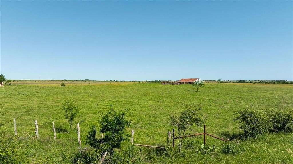 354 Acres of Agricultural Land for Sale in Hico, Texas