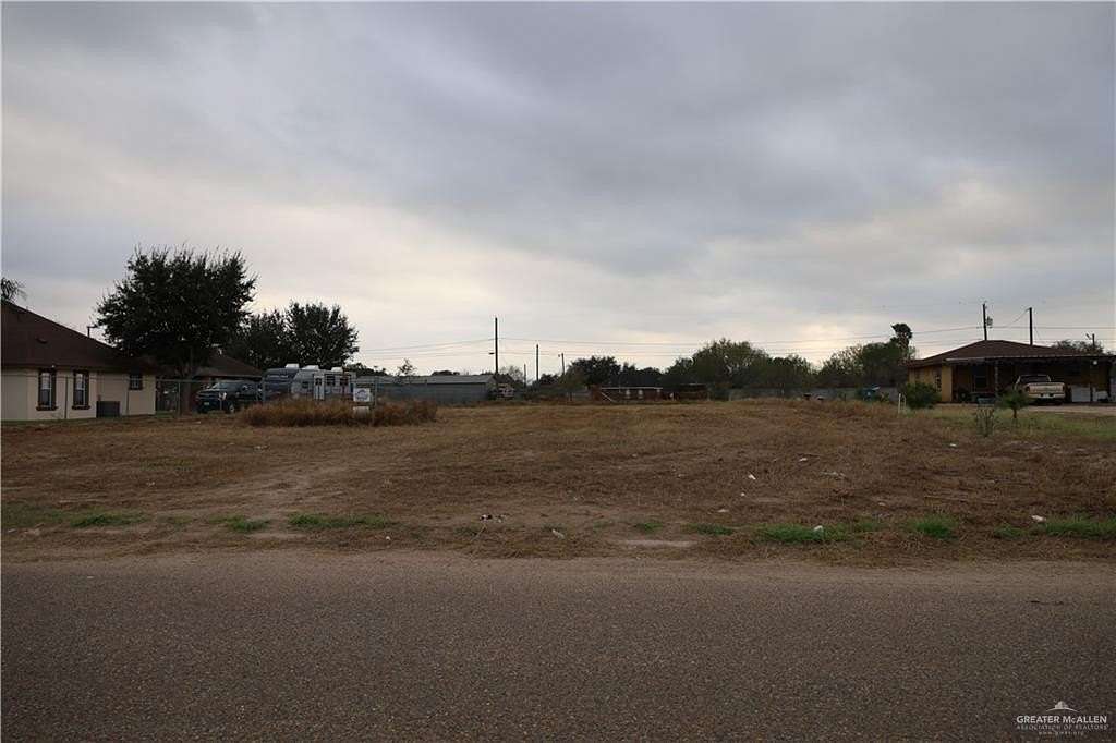 0.5 Acres of Land for Sale in Sullivan City, Texas