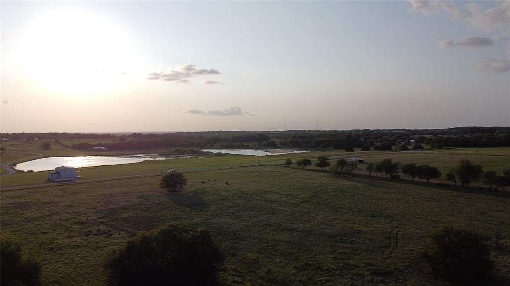 12.9 Acres of Land for Sale in Gainesville, Texas