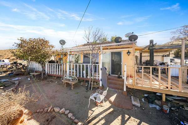 23.3 Acres of Land with Home for Sale in Palmdale, California