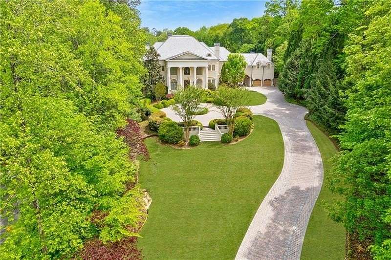 2.37 Acres of Residential Land with Home for Sale in Atlanta, Georgia