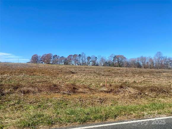 1.008 Acres of Residential Land for Sale in Hamptonville, North Carolina