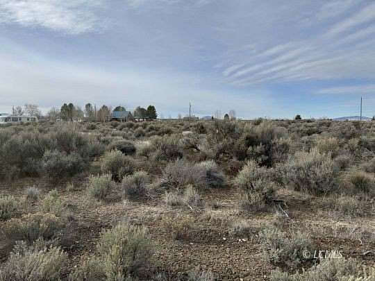 2.33 Acres of Residential Land for Sale in Christmas Valley, Oregon