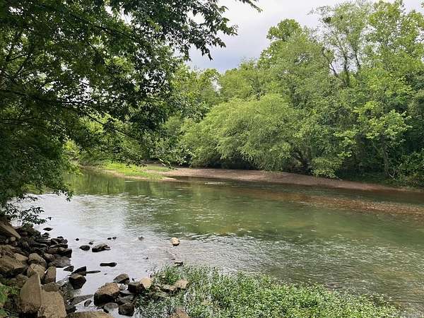 2 Acres of Residential Land for Sale in Arkadelphia, Arkansas