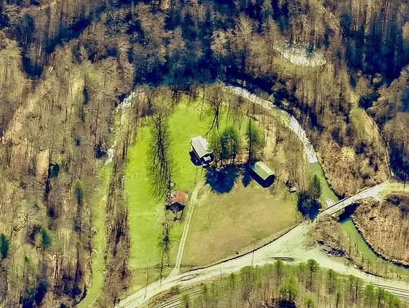 480 Acres of Recreational Land with Home for Sale in Pilgrim, Kentucky