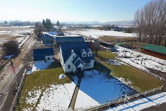 6.76 Acres of Residential Land with Home for Sale in Midvale, Idaho