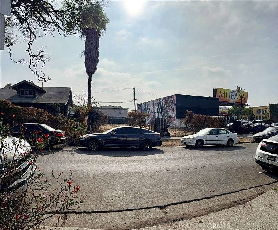 0.45 Acres of Land for Sale in Los Angeles, California