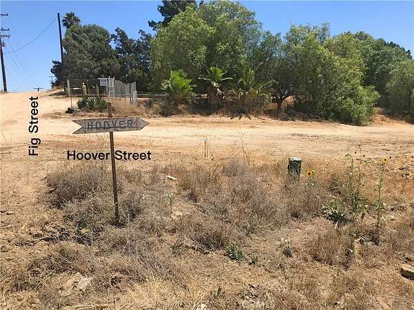0.5 Acres of Commercial Land for Sale in Murrieta, California
