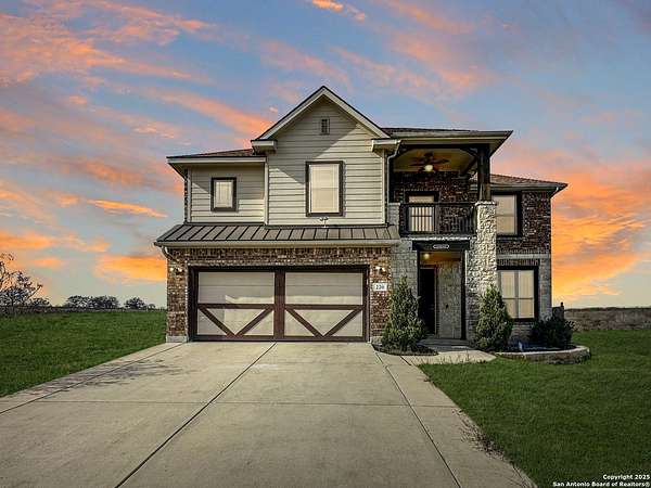 3.5 Acres of Residential Land with Home for Sale in La Vernia, Texas