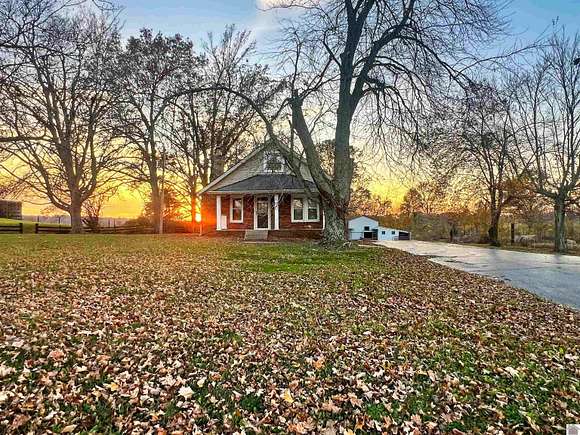 5 Acres of Land with Home for Sale in Princeton, Kentucky