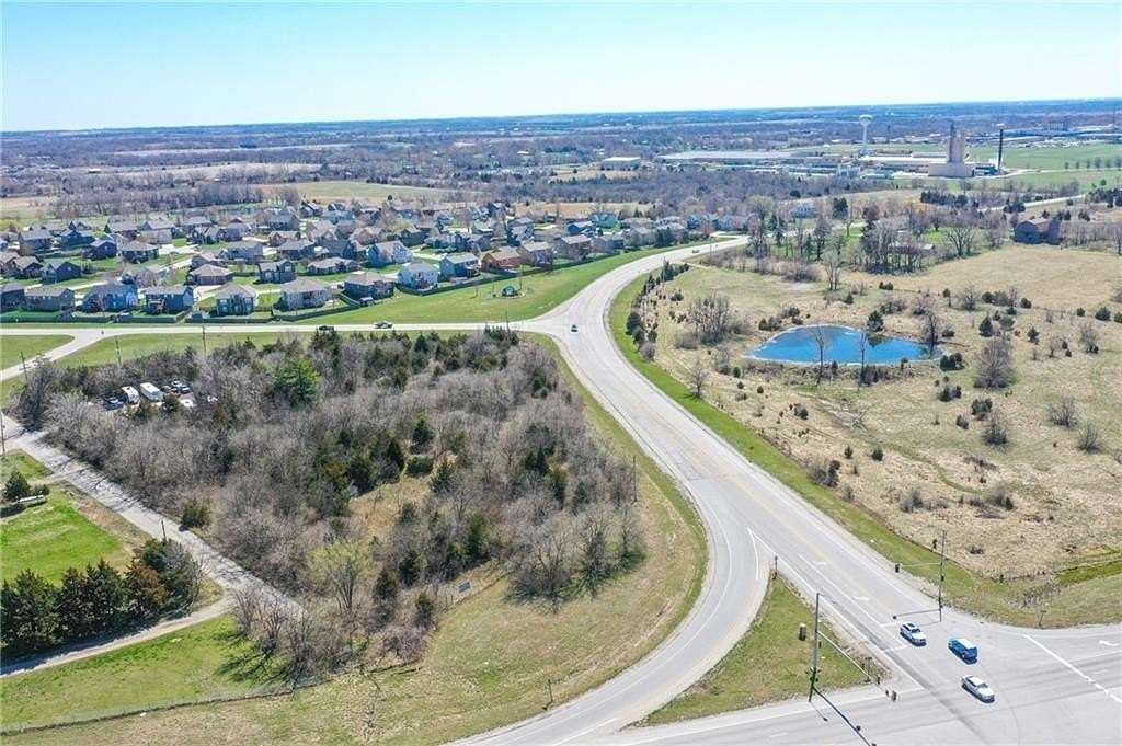 3.43 Acres of Land for Sale in Spring Hill, Kansas