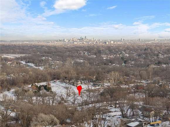 1.02 Acres of Residential Land for Sale in Kansas City, Kansas