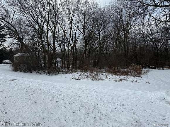 1.76 Acres of Residential Land for Sale in Sterling Heights, Michigan