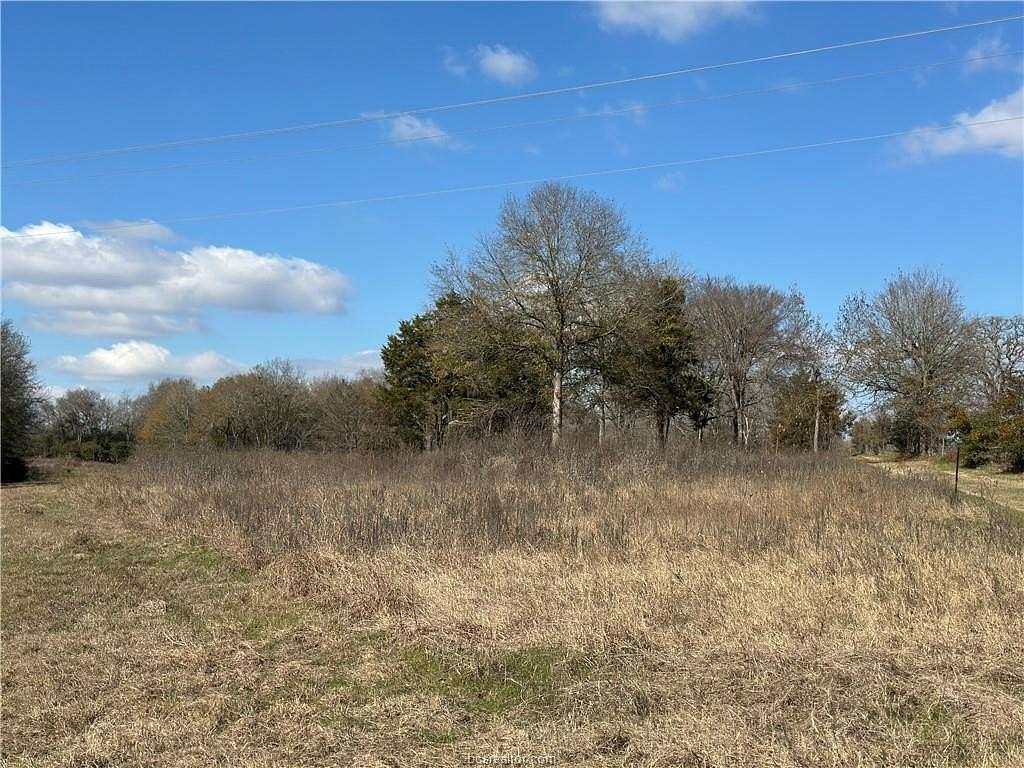 14 Acres of Recreational & Residential Land for Sale in Hearne, Texas