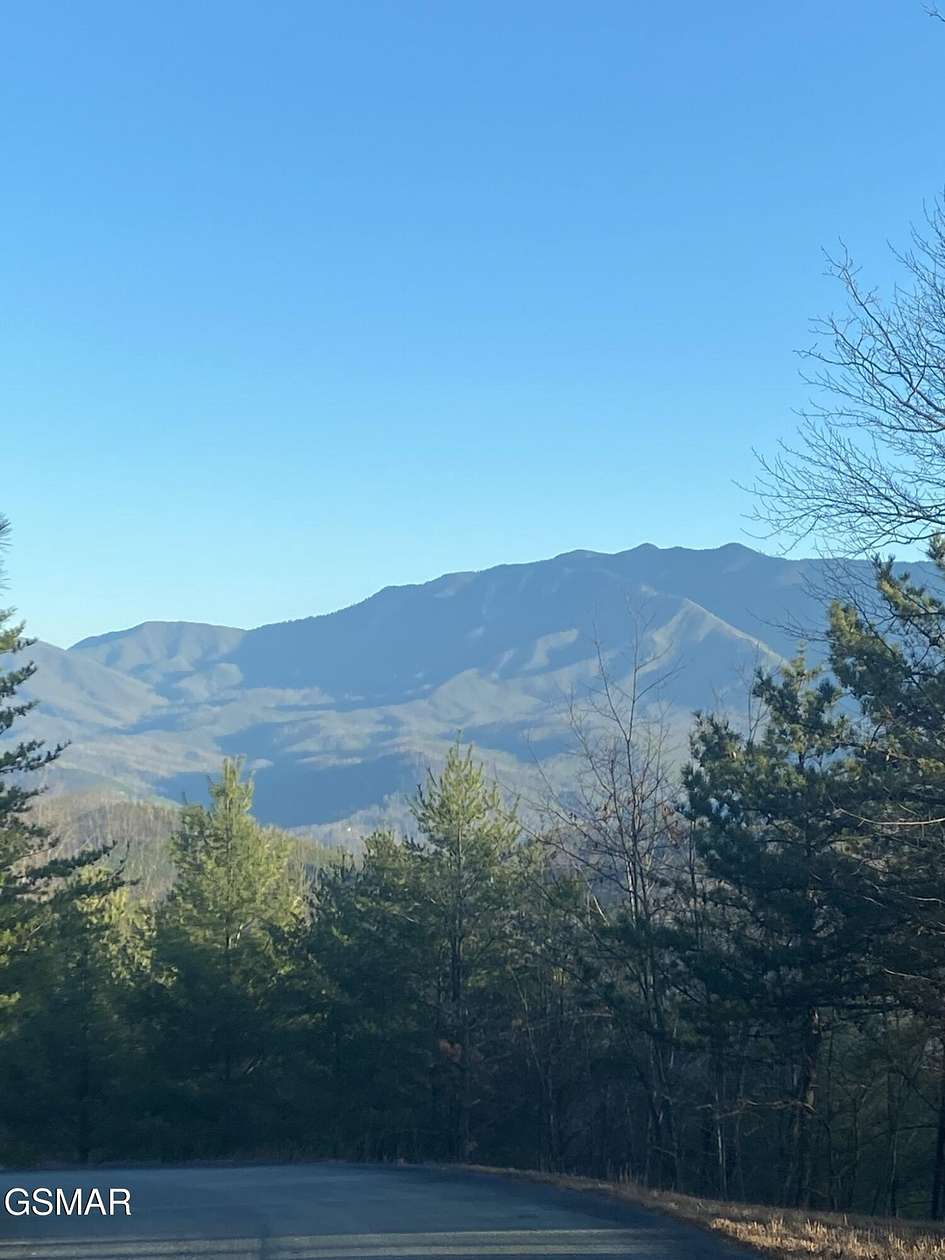 1.18 Acres of Residential Land for Sale in Gatlinburg, Tennessee