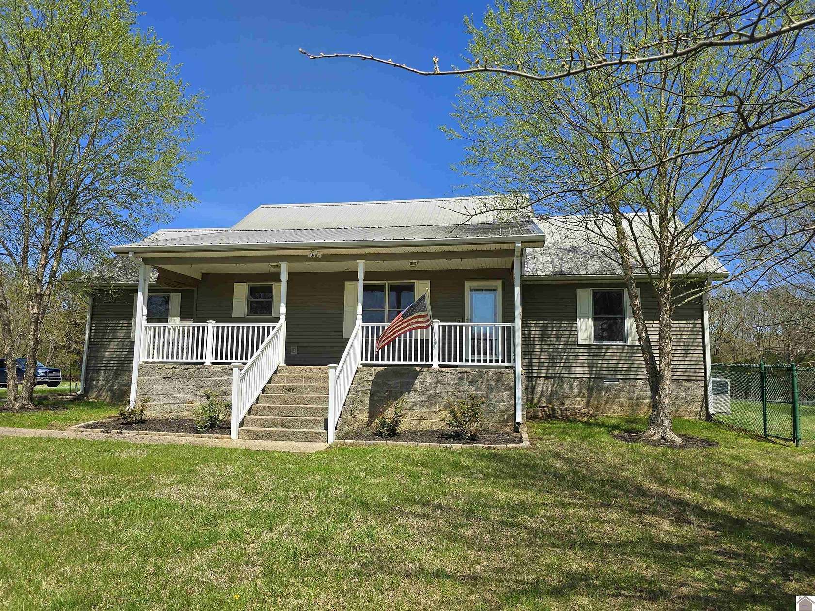 17 Acres of Land with Home for Sale in Benton, Kentucky