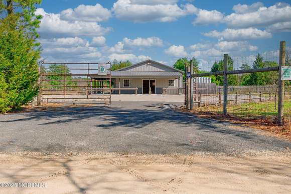 3 Acres of Commercial Land for Lease in Barnegat, New Jersey