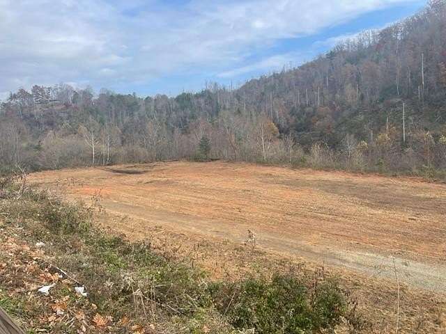 4.48 Acres of Improved Commercial Land for Sale in Murphy, North Carolina