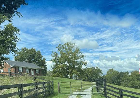 5 Acres of Residential Land with Home for Sale in Danville, Kentucky