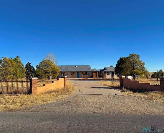 3 Acres of Improved Mixed-Use Land for Sale in Las Vegas, New Mexico